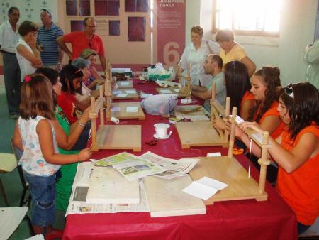 Imagen Aguilafuente acoge este fin de semana talleres de encuadernación